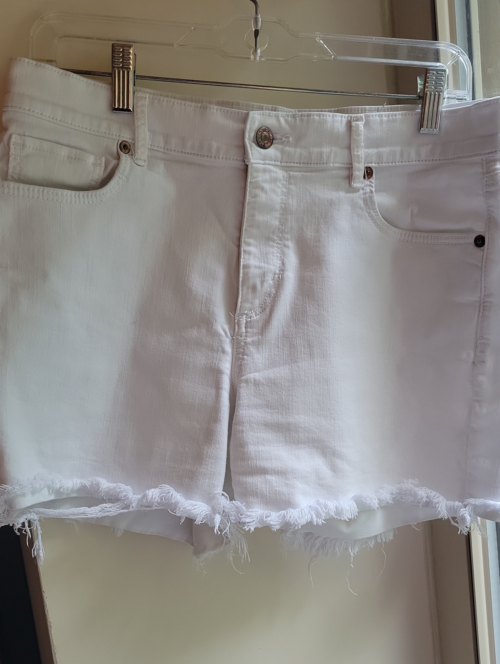 LOFT White Shorts